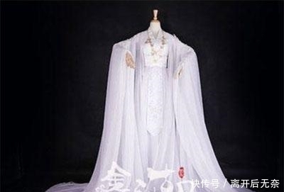 前世|心理测试: 选一套宫服, 测你前世是哪种妃子? 我是宠妃