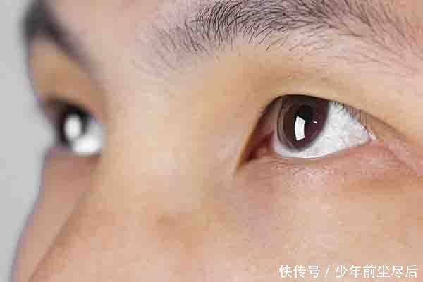 身上|血液变黏稠,疾病紧接着来,身上的3个信号,别再不当回事儿