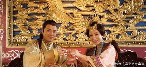 朱见深|此女嫁给小17岁皇帝，一生备受恩宠，死后还有一个村专门给她守！