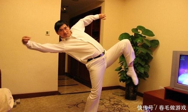 农村|从农村到央视舞台用42年,从巅峰到“身败名裂”,他只用了一周