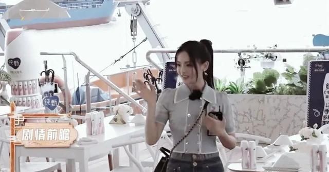  中餐厅|《中餐厅》从“听我的”到“我的错”，黄晓明变了，但赵丽颖哭了