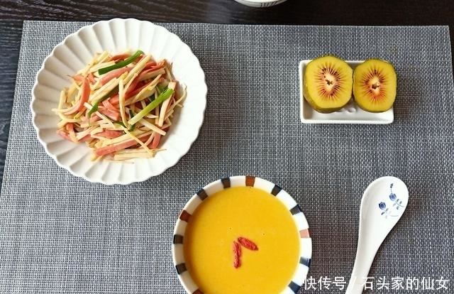 秋天|秋天渐凉别乱吃,晒晒我的“轻食”餐,5元钱不到暖胃好吃