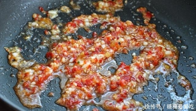 比肉|烧豆腐时加此料,色泽诱人口感好,家人都说比肉还好吃,您也试试