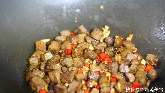 季菜|豇豆这么炒一盘都不够吃,开胃又下饭,应季菜抓住机会要多吃!