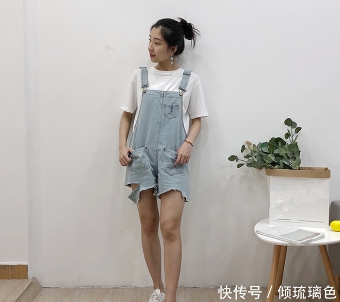 内搭一|这几款夏日背带短裤,秀出大长腿,清爽又减龄