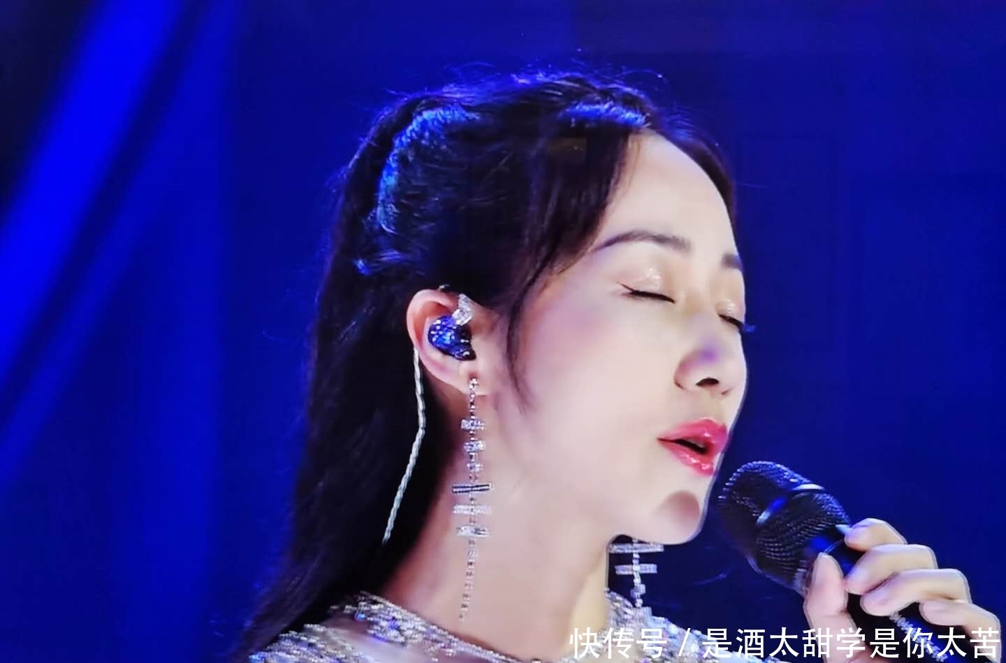 夏天|《唱过夏天》未见肖战,开播前临时被撤,复出的阻力在哪?