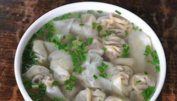 老外|老外认为最“抠门”的中国美食,肉馅少到看不见,却很多人爱吃