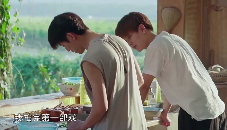 任嘉伦|《向往4》首个番外篇,献给了任嘉伦和谭松韵,人气高就是不一样