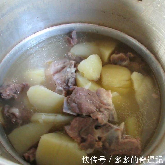  不膻|土豆羊蝎子汤，滋补暖身，好喝不膻