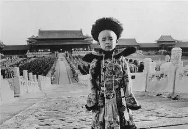 溥任|溥任：慈禧的孙子、溥仪的弟弟、光绪的侄子，低调教书，活到2015年