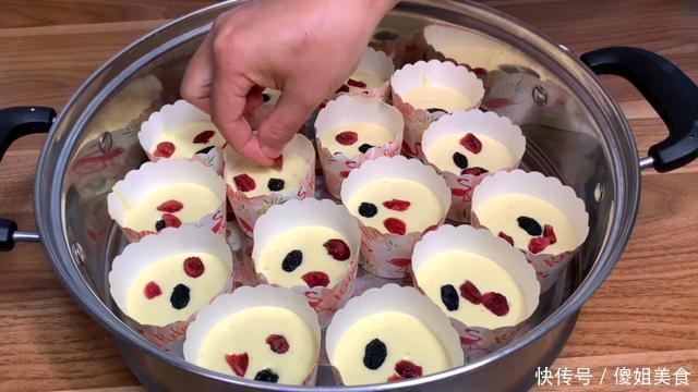  米糕|夏天就爱小米这吃法，不熬粥不煮饭，好吃不上火，比吃蛋糕还过瘾