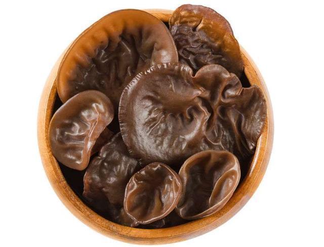 赶紧|警惕藏在厨房里的“致癌物”,高温都杀不死,看完赶紧扔掉