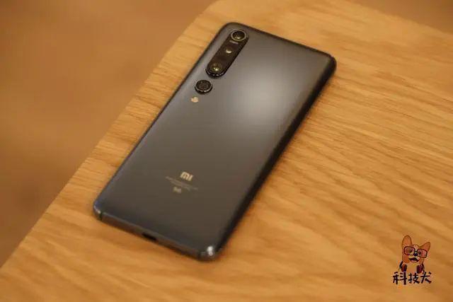  保值|上半年旗舰手机保值率盘点：华为荣耀一加小米居前四 OV三星垫底