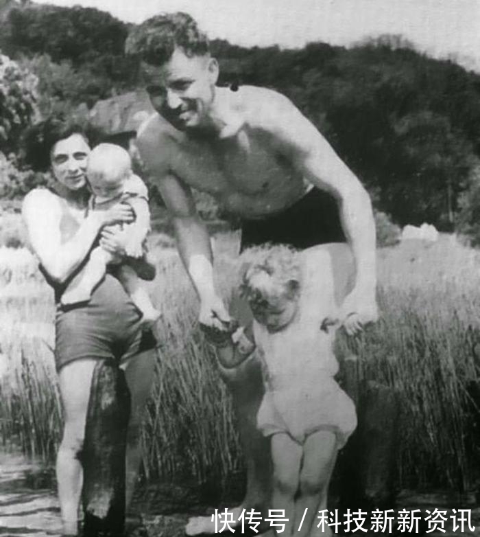  耶克勒|纳粹下的德国你肯定曾见过这张照片, 但是你知道他后来的结局吗