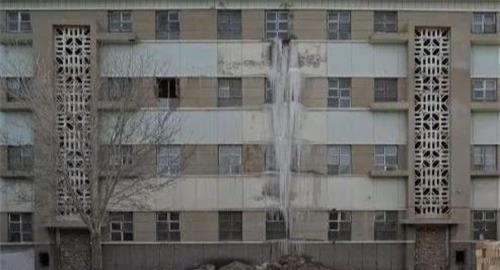  全厂|女会计携全厂工资卷款潜逃？被发现时，已在水泥地里躺了21年