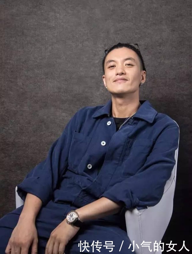 章子怡|36岁朱丹全家近照,原来老公就是他,连章子怡都是他的粉丝