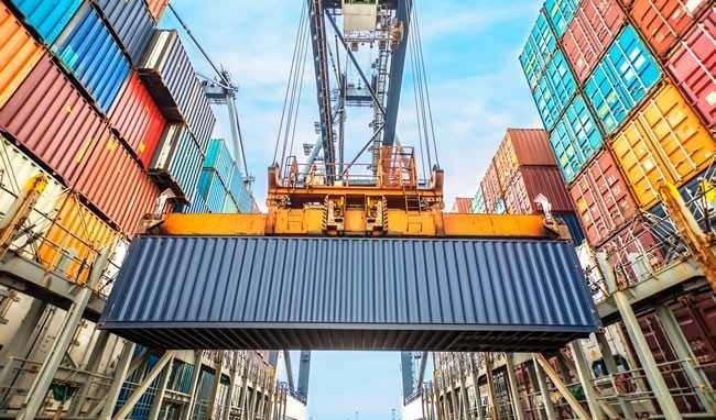 前8月,中欧贸易额达到2.8万亿,中日1.4万亿,