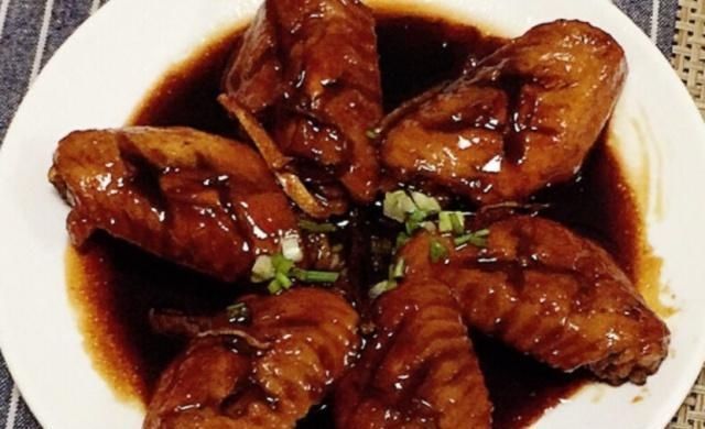  制作|口感很好的可乐鸡翅，孩子们特别喜欢，真是一道出色的美食