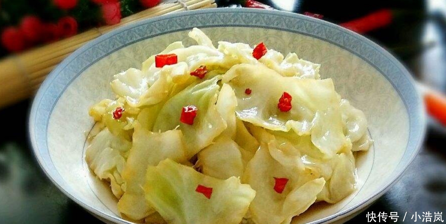  备食材如下|包菜最好吃的5种做法，每种都简单美味，看看你爱吃哪种？