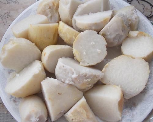 头发|它是“碱性食物”，白头发最怕它，三天吃一回，头发乌黑，保护牙齿