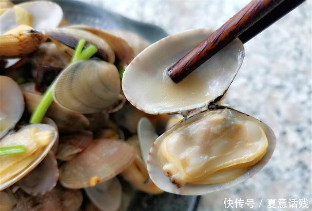清洗|花蛤好吃难清洗?清洗时不能只加盐,多加这3样,花蛤疯狂吐沙
