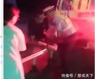  执勤民警|交通秩序大整治丨夜半时分拦警车 原是肇事逃逸人