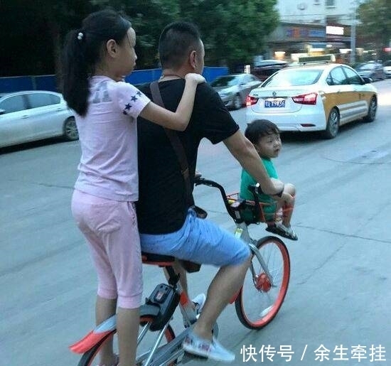 搞笑|搞笑图片幽默段子笑话:还没开始吃,半个苹果就没了,哈哈哈