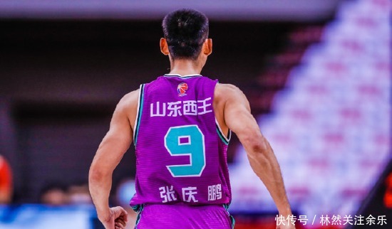 一战|张庆鹏深夜发文或将退役,赛季终章一战37分载入史册!向老兵致敬