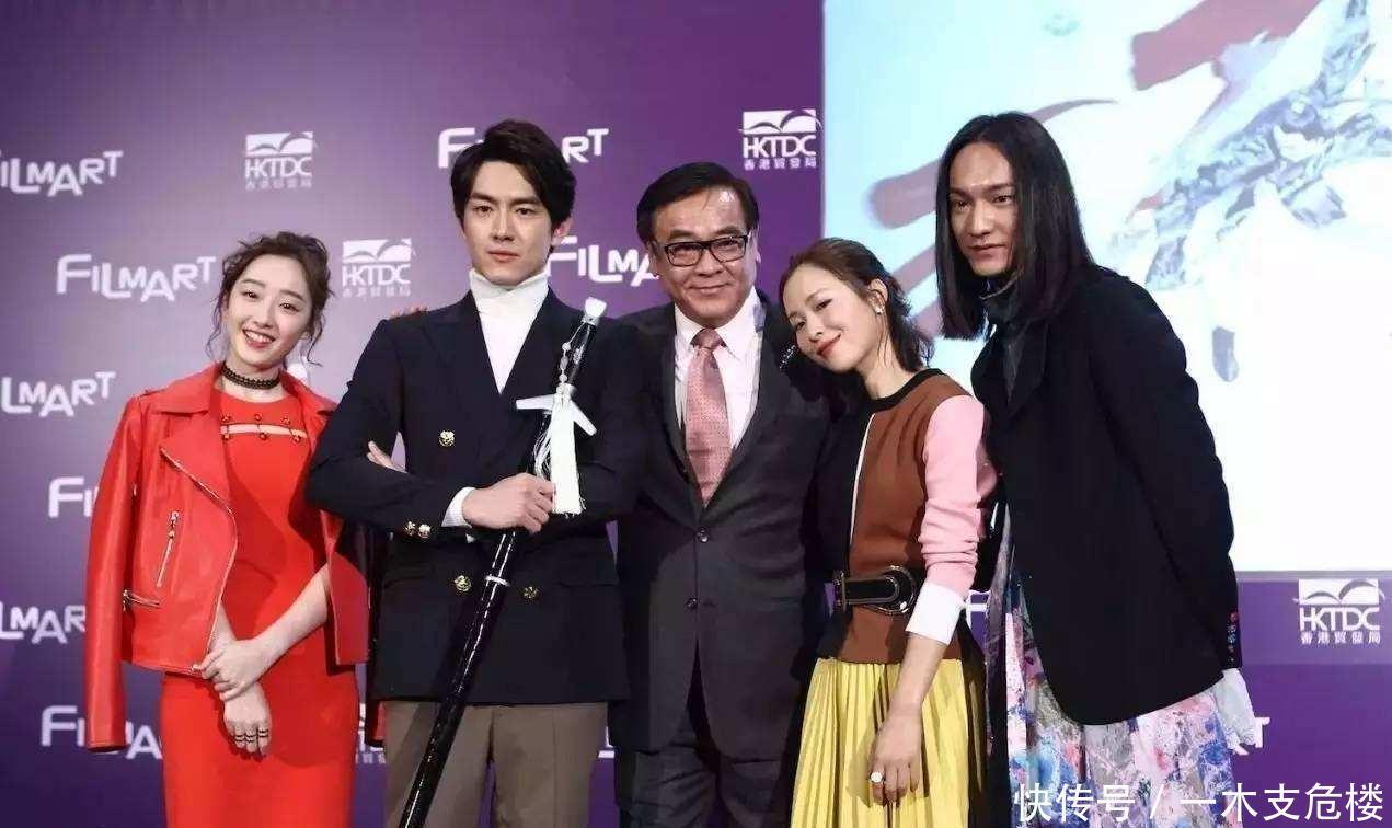 热播剧|同样是评委,尔冬升的毒辣点评,就是要比丁太升更让人信服