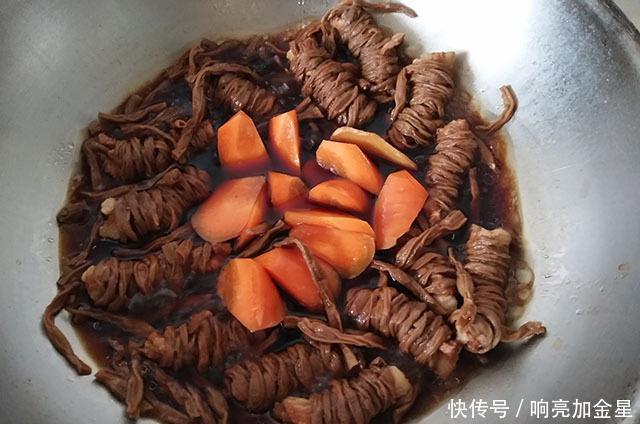 我家|这菜我家每年晒10斤,缠在猪肉上小火炖一锅,菜鲜汁浓,家人爱吃