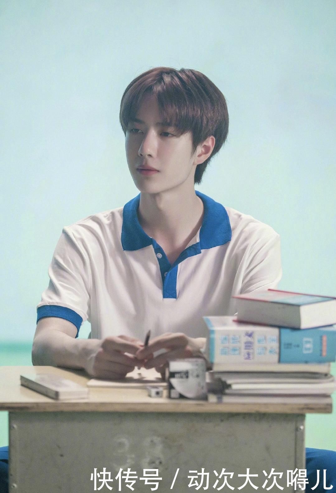  蓝忘机|王一博与蓝忘机一样耐人寻味，在《天天向上》中1个细节暴露人品