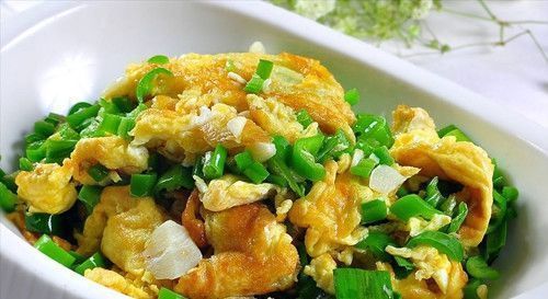 减小|脂肪最怕这道菜,春天常吃,营养美味,清肠刮油减小肚,显年轻