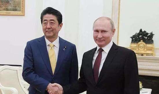  警报|安倍的担心成真了，大批军舰突然出现，自卫队紧急拉响警报