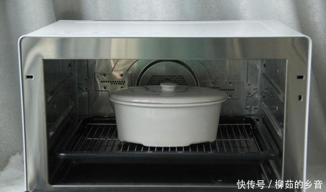 乌黑|红枣与此物一起煮,皱纹消失了,嘴巴不臭了,头发变得乌黑发亮!