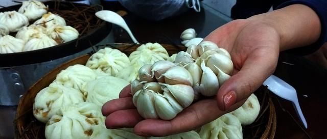  分量轻|过年了，这5种大蒜千万不要买！我也刚知道，赶紧告诉家人