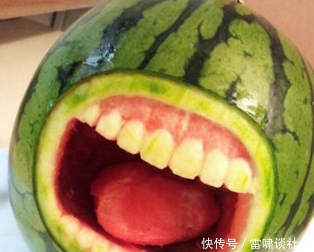 家里|学了雕刻后,家里就再也没有正经水果了