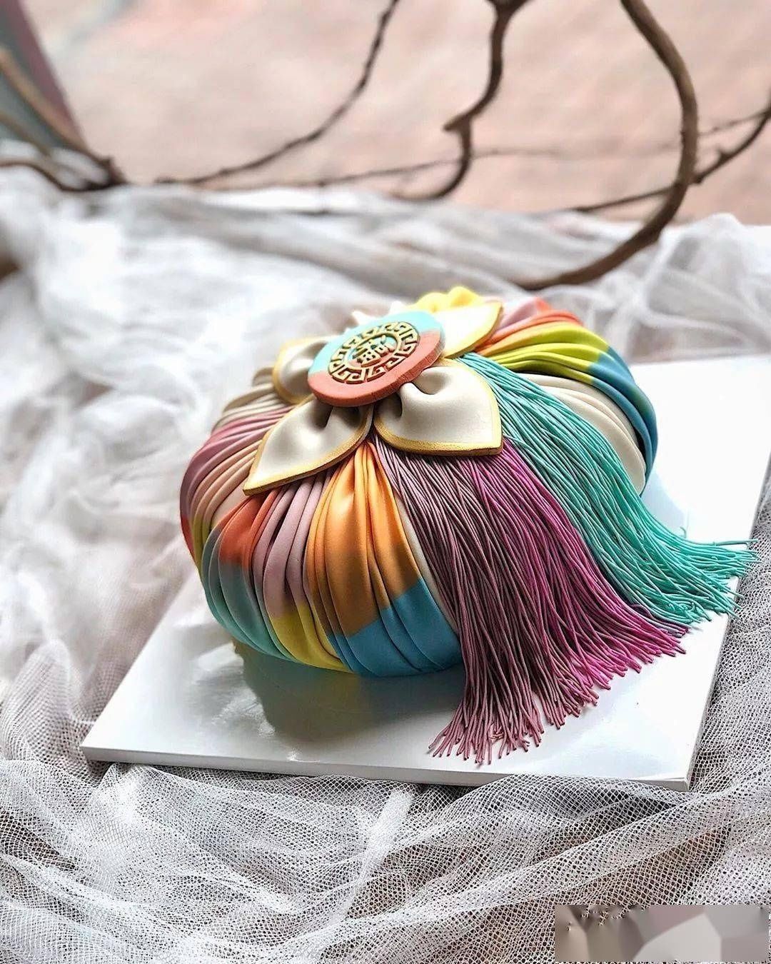 包袱蛋糕|脑洞太大韩国小姐姐晒神秘蛋糕,引百万粉丝每天催更太美了,每一张都让我流口水…