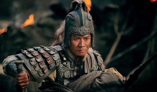 曹操|三国的“战神”，比吕布还勇猛，若他不死，刘备必能一统天下