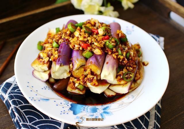  上火|入伏后，常给家人吃这些凉性蔬菜，清热解暑不上火，几步就上桌