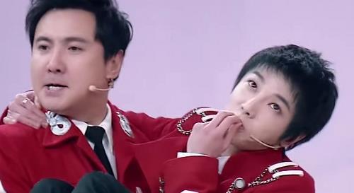 啥时候|华晨宇直播闹笑话,神断句“沈腾公主,抱”,腾哥啥时候成公主了