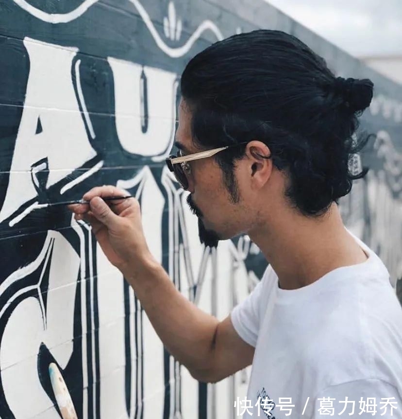 衣服|不会拍照的设计师不是一个好模特