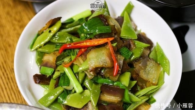 估价|家人团聚,我做了8菜1汤,这桌菜无法估价,有钱也难买到