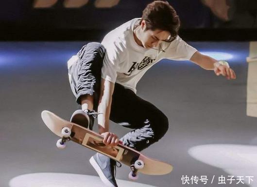  虫子天下|你追星王一博吗？成功了吗？为啥王一博自己追星成功了？