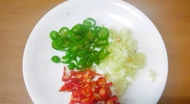 耗油|家常耗油白菜,靠这一道菜多吃了两碗饭,附上详细做法教程