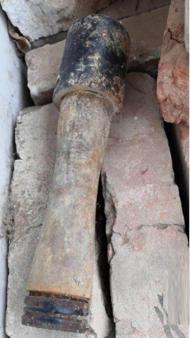 锤子|真险！村民用手榴弹当锤子两年险些引爆，这神器哪来的