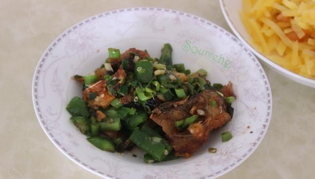 老少|一家四口的晚餐,五道家常菜,只需十几元,有荤有素,老少爱吃