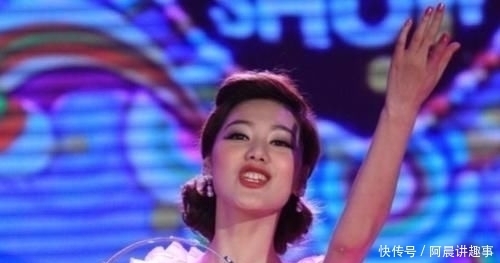 主持人|央视主持人王冠拍戏出道,搭档李咏红极一时,如今为何没有消息?