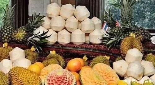 海鲜|吃自助餐要吃3种“隐形贵菜”,瞧着不起眼,老板却生怕你多拿