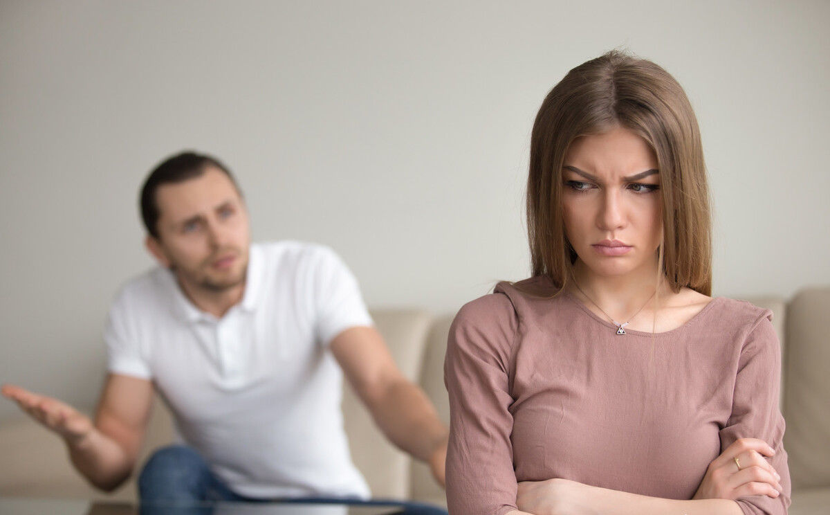 分手|“答应房产加女友名，最后却分手”：我不愿再为十万彩礼逼迫父母