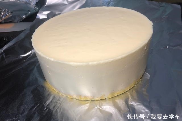 浓郁|口感浓郁香滑不腻的冻芝士蛋糕,制作简单,保证你吃一口就会爱上